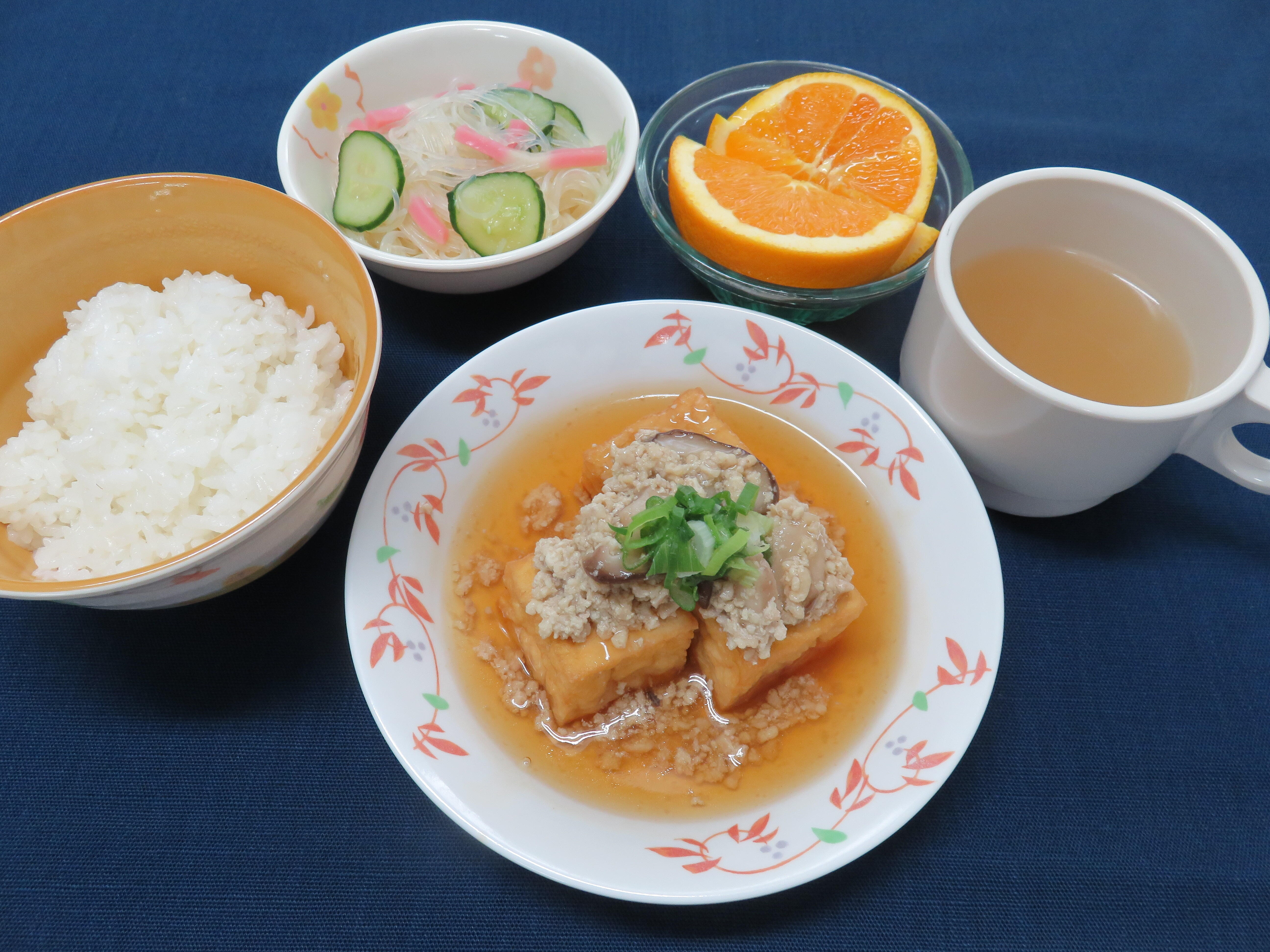 A食:厚揚げのそぼろあんかけ